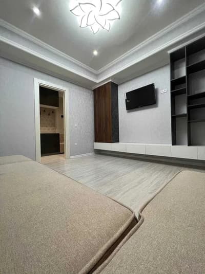 Аренда 2-комн. кв. 53 м² — Мирабадский район