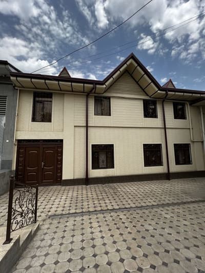 Аренда 6-комн. коммерция 198 м² — 2Б