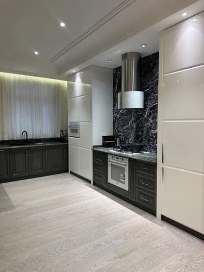 Аренда 3-комн. кв. 120 м² — жилой комплекс Новомосковская