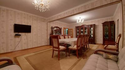 Аренда 4-комн. кв. 155 м² — массив Госпитальный