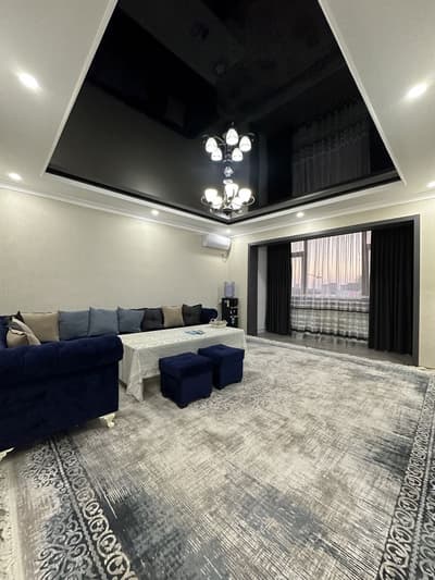 Аренда 3-комн. кв. 80 м² — улица Боткина