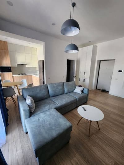 Аренда 2-комн. кв. 60 м² — улица Садыка Азимова