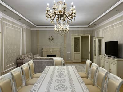 Аренда 4-комн. кв. 202 м² — Мирабадский район