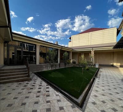 Аренда 6-комн. коммерция 650 м² — жилой комплекс Лимонария вилладж