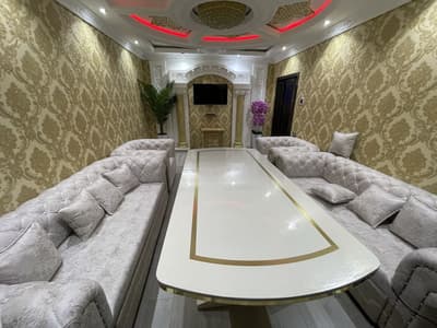 Аренда 3-комн. кв. 93 м² — 13-й квартал, 40