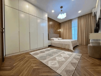 Аренда 3-комн. кв. 120 м² — жилой комплекс НРГ Ойбек