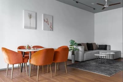 Аренда 2-комн. кв. 55 м² — Muhtasham turar-joy majmuasi