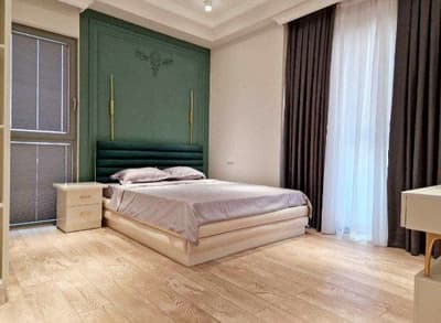 Аренда 3-комн. кв. 100 м² — жилой комплекс Гарденс