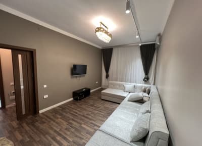 Аренда 3-комн. кв. 50 м² — жилой комплекс Голден хиллс