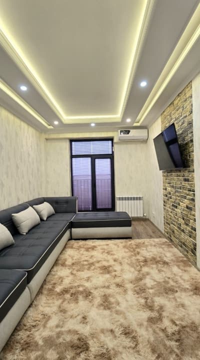 Аренда 2-комн. кв. 53 м² — 13-й квартал, 5