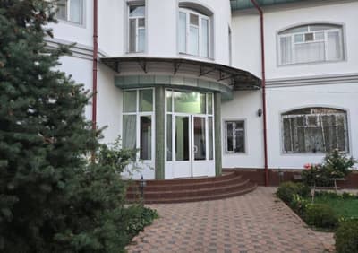 Аренда 6-комн. коммерция 850 м² — улица Севинчбону