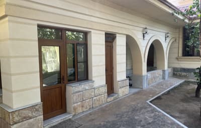 Аренда 6-комн. коммерция 1100 м² — массив Госпитальный