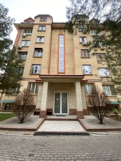 Аренда 3-комн. кв. 120 м² — улица Якуба Коласа, 10/2