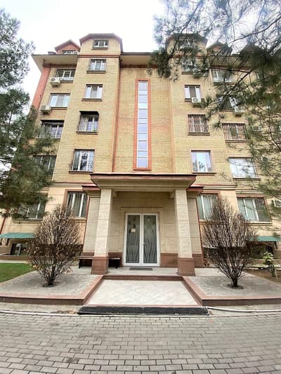 Аренда 3-комн. кв. 120 м² — улица Якуба Коласа, 10/2