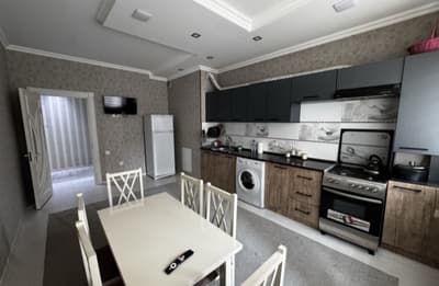 Аренда 3-комн. кв. 105 м² — жилой комплекс Dream House