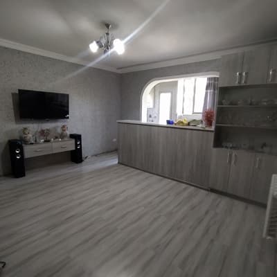 Продажа 2-комн. кв. 42 м² — 18-й квартал