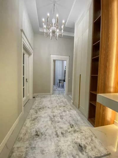 Аренда 3-комн. кв. 92 м²