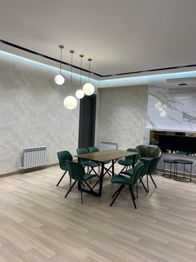 Аренда 4-комн. кв. 160 м² — улица Бабура