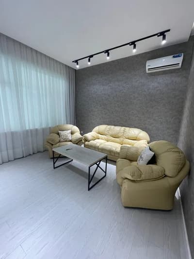 Аренда 3-комн. кв. 75 м²