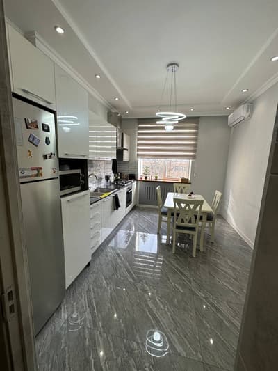 Аренда 3-комн. кв. 110 м² — 18