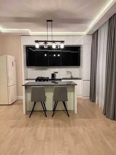 Аренда 4-комн. кв. 110 м² — 22