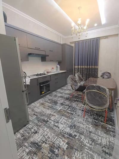 Аренда 3-комн. кв. 110 м²