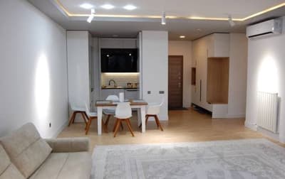 Аренда 3-комн. кв. 116 м² — 27