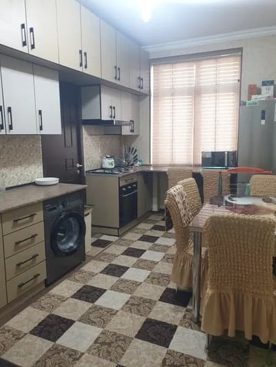 Аренда 3-комн. кв. 89 м²