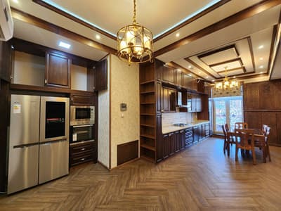 Аренда 3-комн. кв. 180 м² — жилой комплекс Felicita