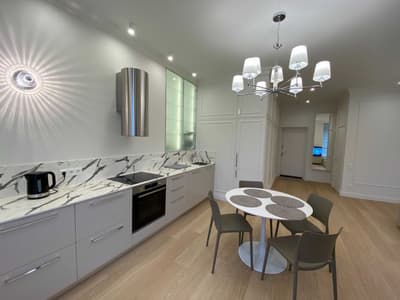 Аренда 3-комн. кв. 110 м²