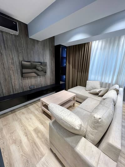 Аренда 3-комн. кв. 98.15 м²