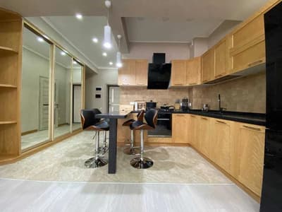 Аренда 2-комн. кв. 65 м²