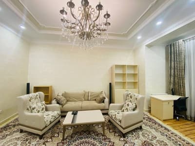 Аренда 3-комн. кв. 135 м²