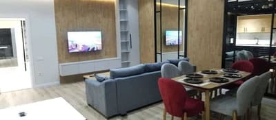 Аренда 3-комн. кв. 105 м²