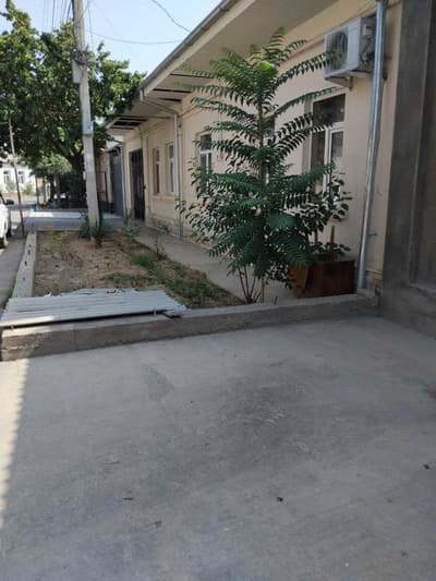 Уй сотилади Ховли