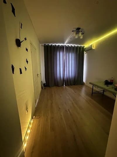 Продаётся Яшнабад Новостройка 1/11/16 евро ремонт с мебелью техникой!