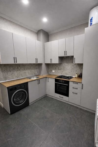 Sergeli Uzumzor mahalla Novostroyka Evroremont 2/2/2 - 53kv