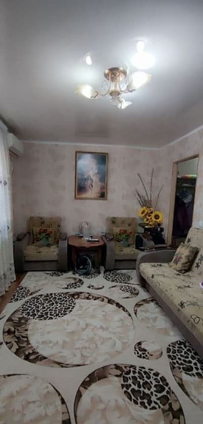 Квартира продаётся Чиланзар 23 квартал 1в2/2/5 меб тех балкон 2*6 школ