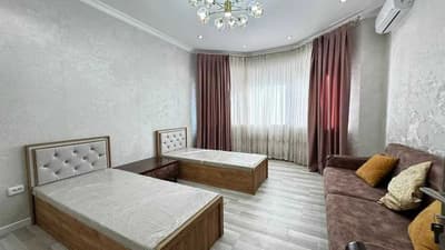 яккасарай на 8й роддоме новостройка с кадастром с ремонтом 3х ком 81м;