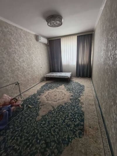 Sergeli Sputnik 16a da 2*3/7/7 xonali uy sotiladi.