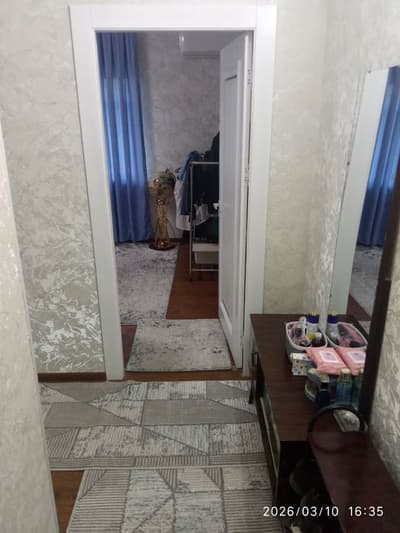 Прадажа . Буз . Кирпичный дом