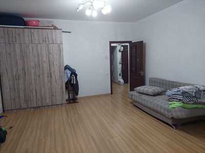 Продаётся квартира, Юнусабад 13 квартал. 3/8/9