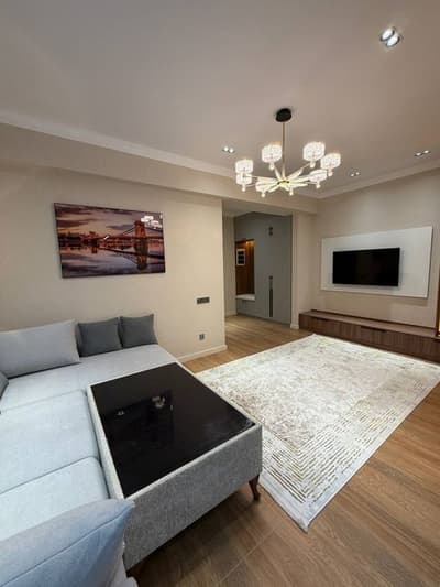 Продается 2х ком квартира в новостройке, ор-р: ул Нукусская, 53м²