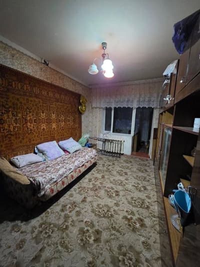 Продаю 1/3/5 квартиру (Янгихайот Дустлик-1) 2*6 балкон СОБСТВЕННИК