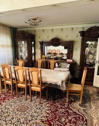 Срочно Продаётся Мирабад Саракулька 3/4/5 с мебелью техникой !