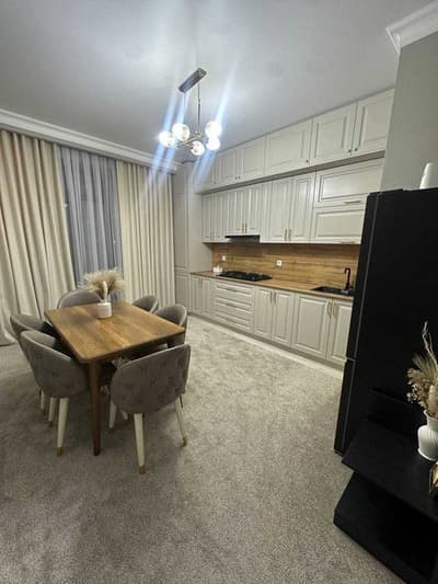 Срочно 3-комнатной Квартиры в ЖК " Qushbegi Sohil Bo’yi" •