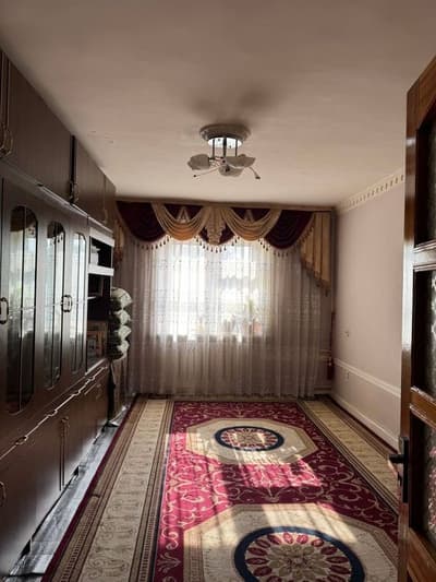 Срочно Продаётся Шайхантахур 3/3/4 с мебелью техникой ремонт средний !