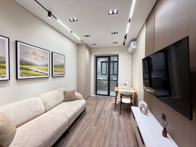 Продается ЖК OZMAKON 3/6/15 новый ремонт 64м2