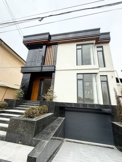 Срочно Срочно продаётся Дом самом центре города