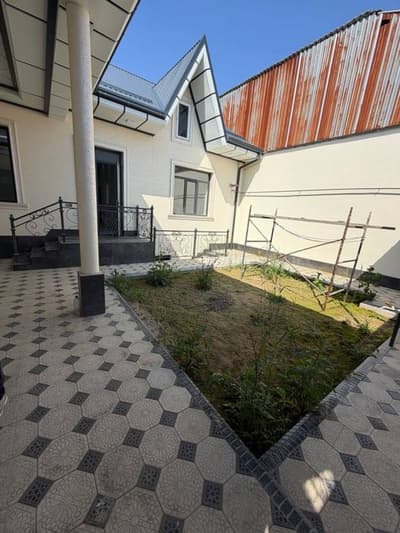 Чарток, 2,2 сотки, 4 ком